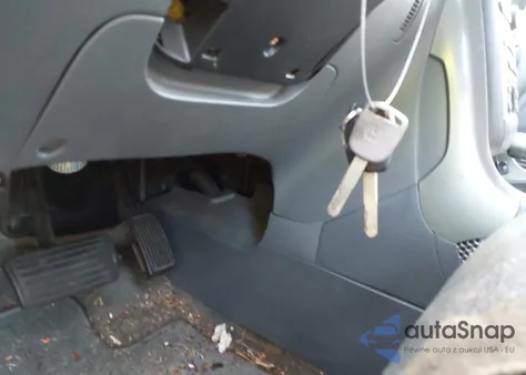 2005 Honda Pilot Ex-L из США, поврежденный, VIN 5FNYF18535B030867